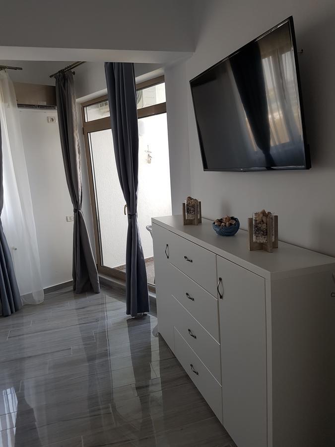 Frontal View By Twin Residence Mamaia Buitenkant foto